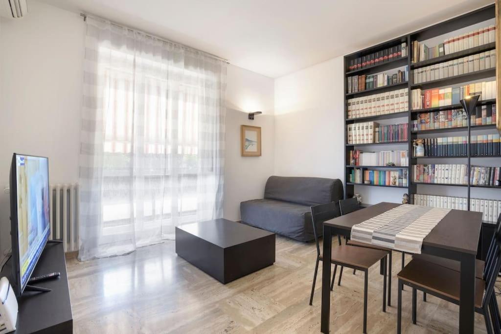 Casa Kika Comoda, Luminosa E Accogliente Milan Bagian luar foto