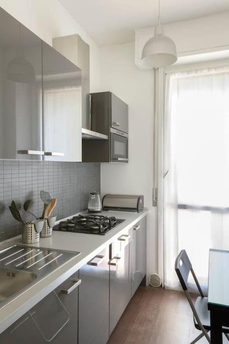 Casa Kika Comoda, Luminosa E Accogliente Milan Bagian luar foto